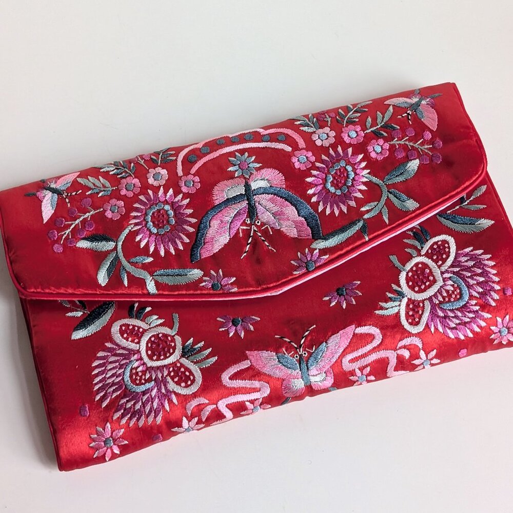 Oriental Butterfly Floral Hand Embroidered Silk Rectangular Envelope Jewelry Bag